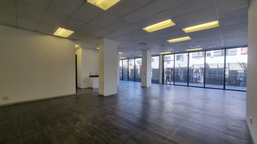 To Let Commercial Property for Rent in Woodstock Western Cape